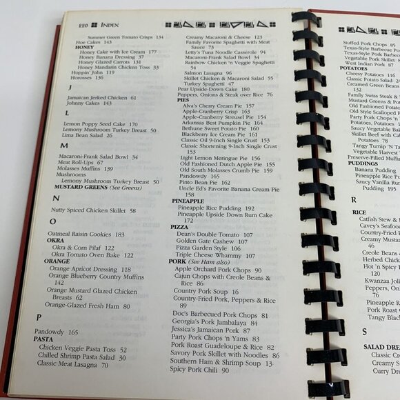 Black Family Dinner Quilt Cookbook African Cultural Soul Food Recipes Memories - Picture 7 of 16